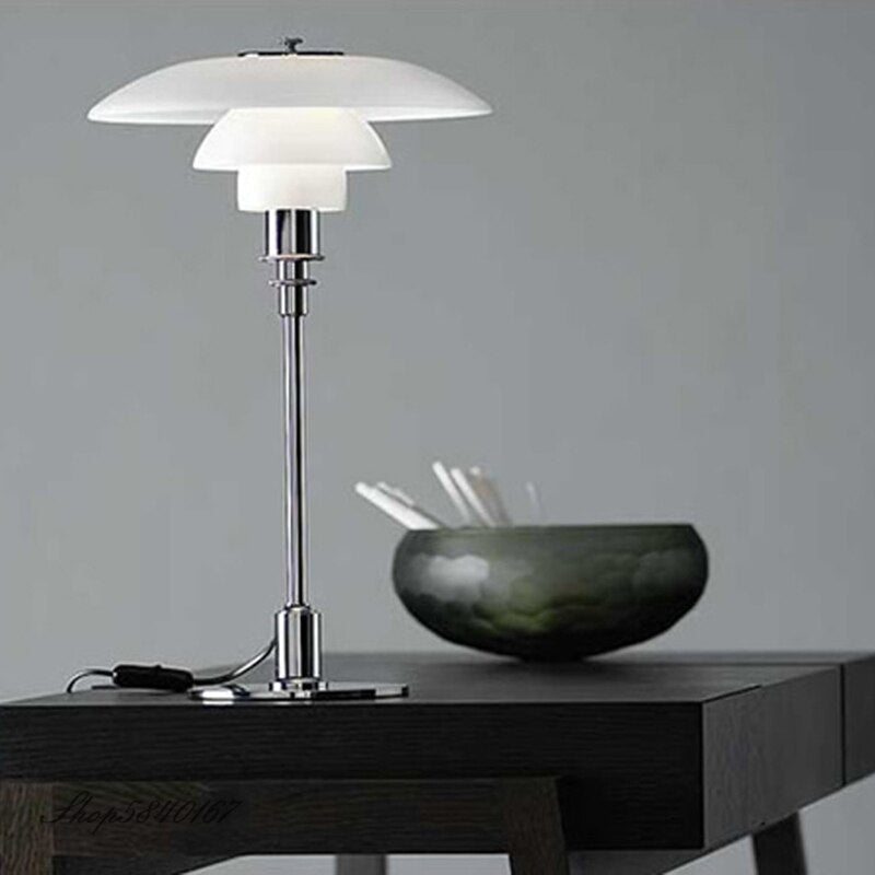 Lampe de table Louis Poulsen PH 3/2